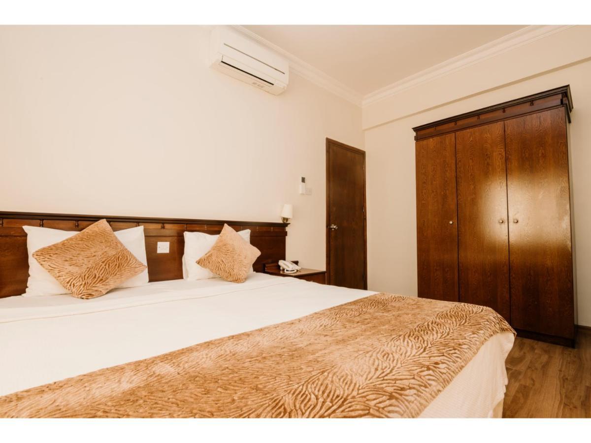 Sammy'S Hotel Kyrenia  Eksteriør billede